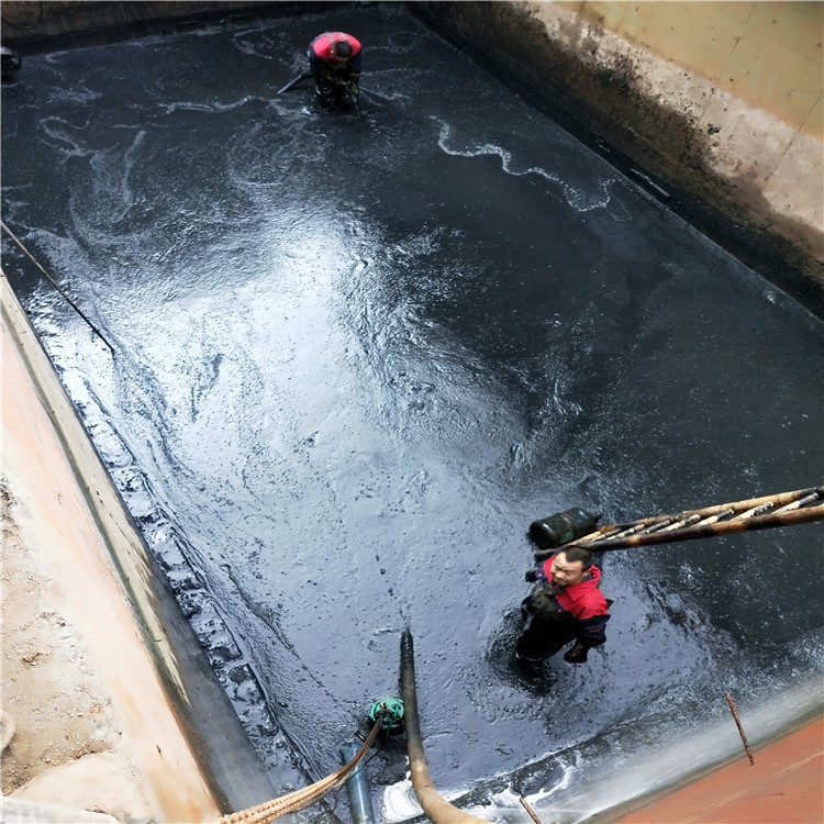 连南废水池清理